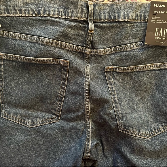 Women’s Gap Jeans NWT size 14. - Picture 3 of 5
